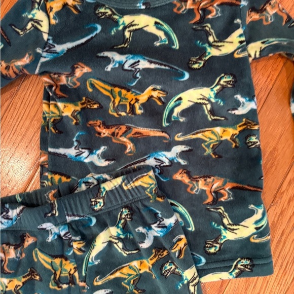 Cat & Jack Dinosaur fuzzy Print Kids Pajamas - Picture 2 of 3